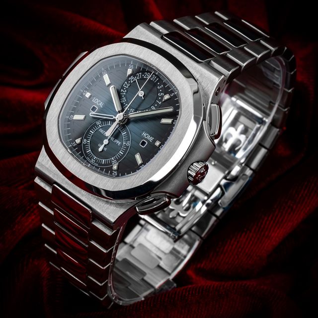 Patek Philippe Nautilus 5990/1A-011 Image 3